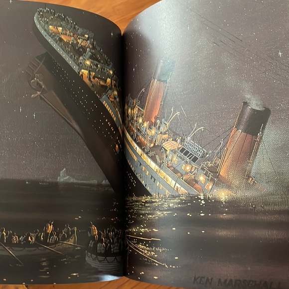 Vintage 1988 Scholastic A Time Guess Book Exploring the Titanic paperback book - Picture 16 of 16
